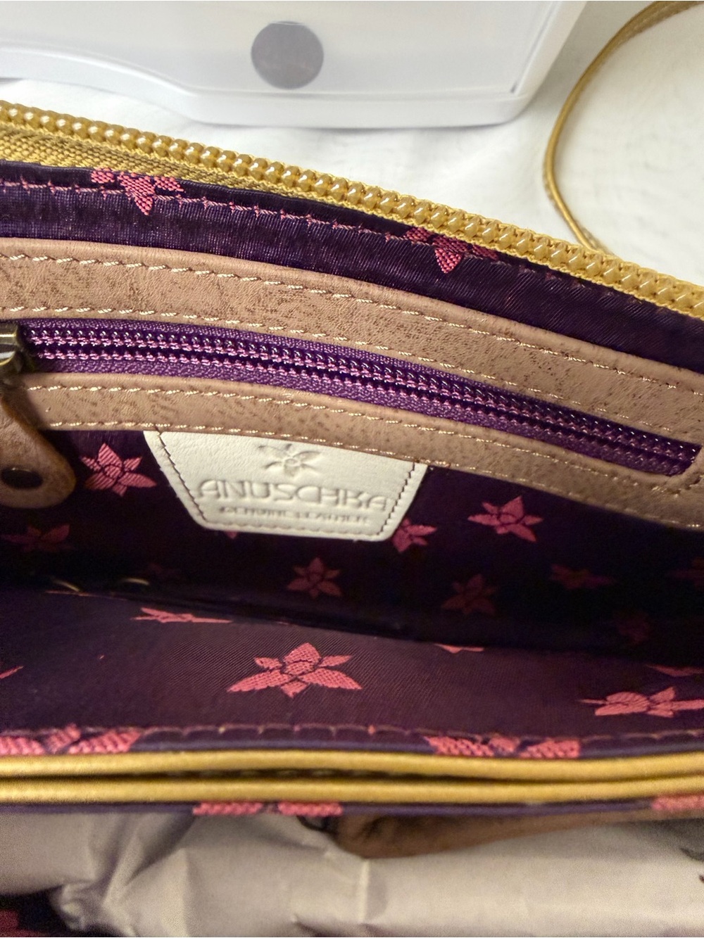 Anuschka Gold w/Wings & Floral Print OS - Picture 5 of 5